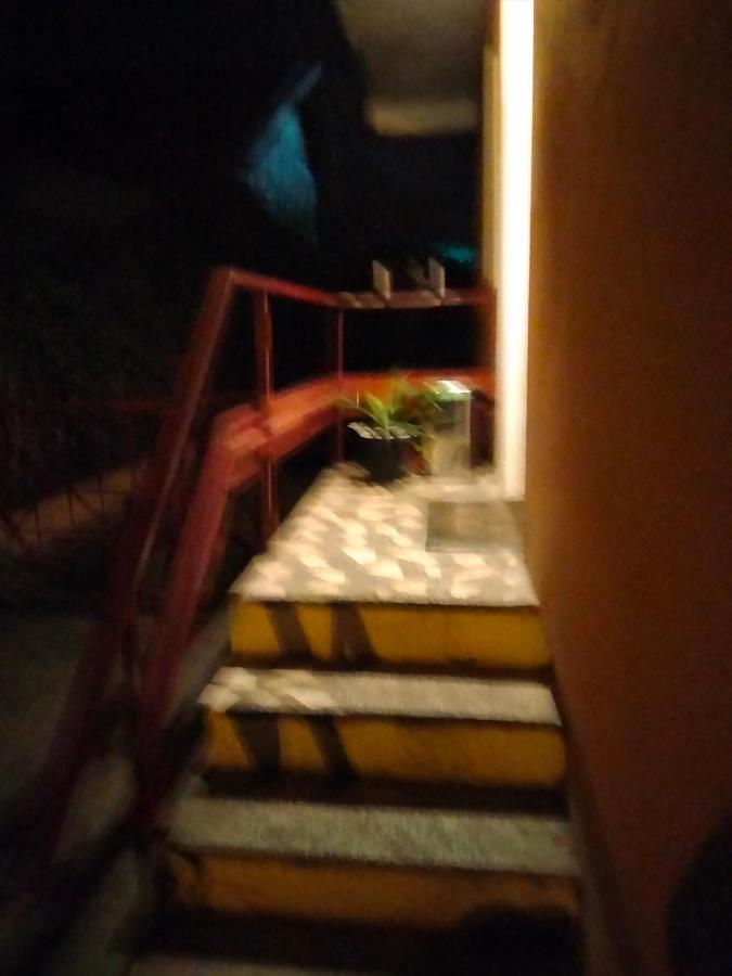 Camera Cu Baie Tina Timişoara Eksteriør billede